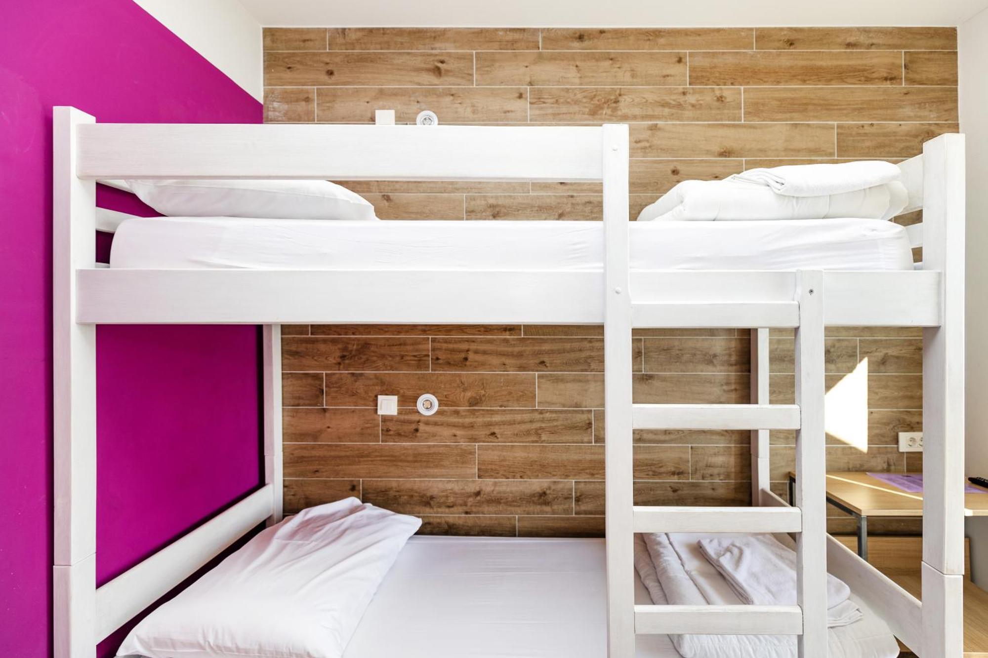 Hostel Link Lovran Ngoại thất bức ảnh