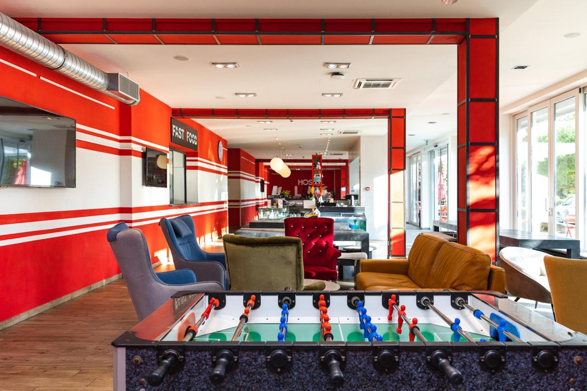 Hostel Link Lovran Ngoại thất bức ảnh