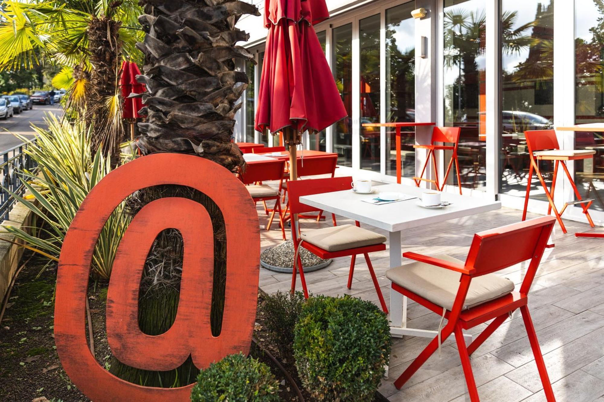Hostel Link Lovran Ngoại thất bức ảnh